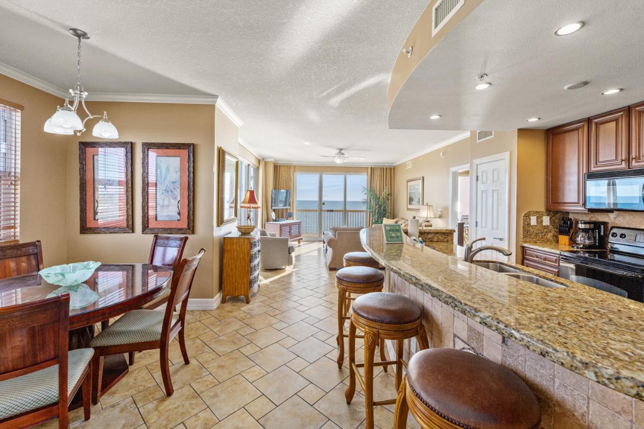 Gulf Front Master Bedroom! 2 Pools & Hot Tubs! Sleeps 8! Panama City Beach Bagian luar foto