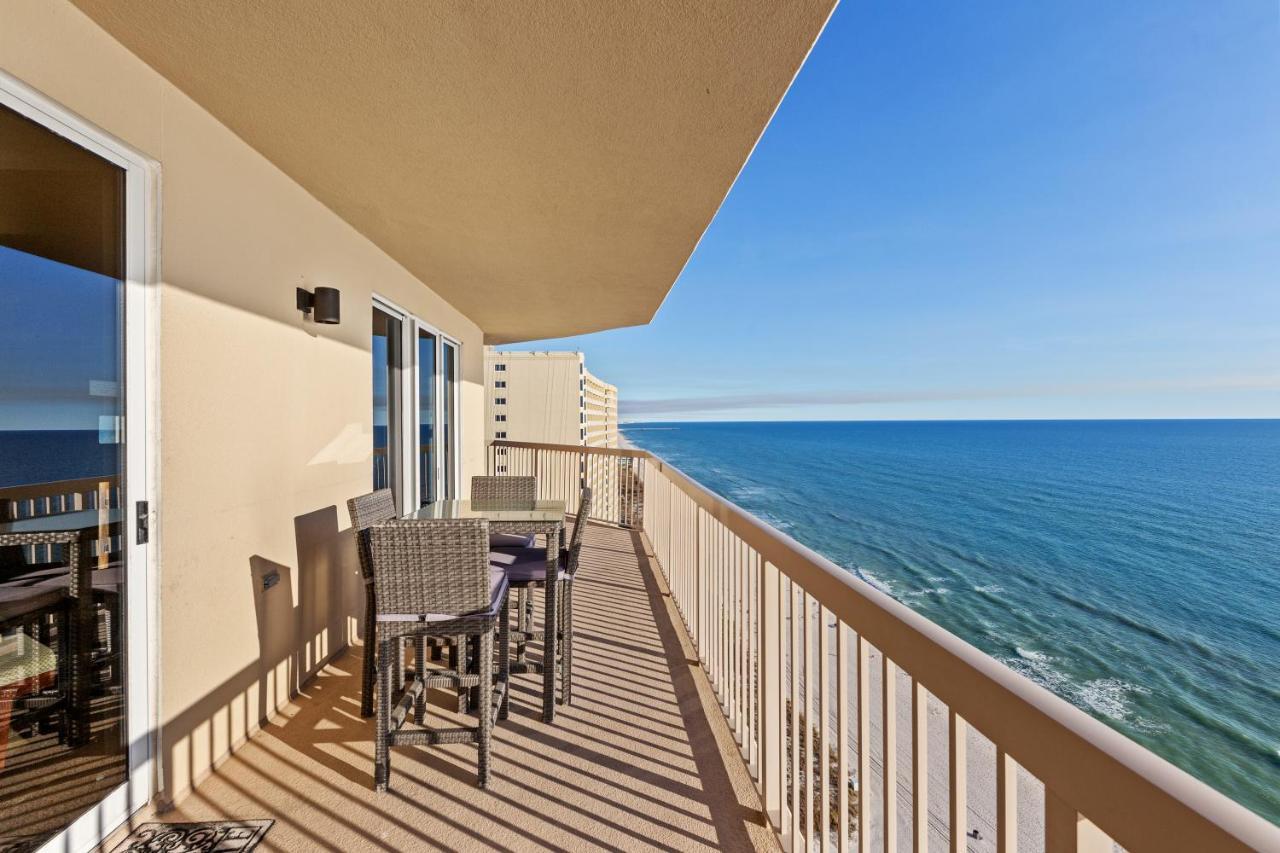 Gulf Front Master Bedroom! 2 Pools & Hot Tubs! Sleeps 8! Panama City Beach Bagian luar foto