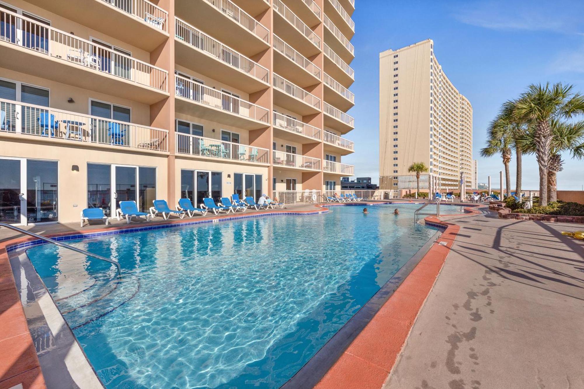 Gulf Front Master Bedroom! 2 Pools & Hot Tubs! Sleeps 8! Panama City Beach Bagian luar foto